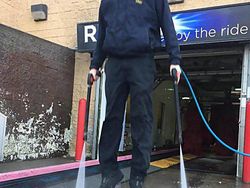 Deretan Foto Aneh yang Diposting di Medsos, Bikin Geleng-geleng