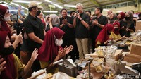 Dia mengakui kampanye global itu telah memukul keras industri tembakau di dalam negeri. Padahal, jelas Ganjar, untuk Indonesia tembakau merupakan salah satu komoditas unggulan.