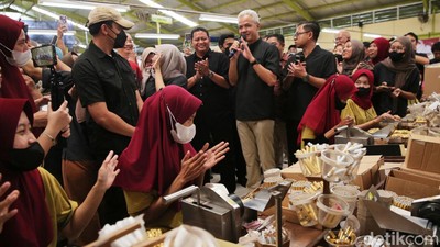 Ganjar Temui Perempuan-perempuan Kretek di Yogya
