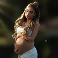 Aku mengungkapkan kabar tersebut dan mereka sangat bahagia. Aku tahu mereka akan bilang kepada orang lain dan mereka akan mengatakannya pada orang lain lagi. Aku tahu kabar itu akan bocor, lanjut pria 37 tahun itu. Foto: Instagram @hulkparaiba