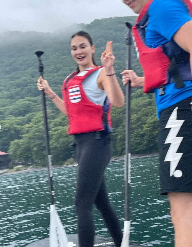 Luna sendiri sempat memberikan komentar di unggahan Maxime tersebut. Ia mengaku bahwa tak sadar jika hubungannya dengan Maxime sudah 1 tahun. “Hah ?? Emang kita setahun today ??? @bouttier_maxime kok aku gak tau,” tulis Luna. Foto: Instagram/@bouttier_maxime