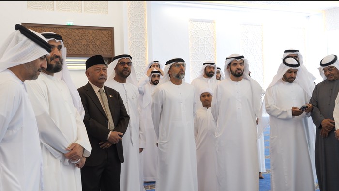 Megahnya Masjid Presiden Joko Widodo di Abu Dhabi