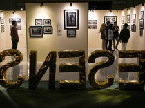 Mengunjungi Pameran Fotografi Esensi Karya Mahasiswa