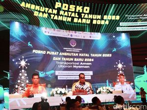 Momen Menhub Budi Karya Buka Posko Pusat Angkutan Nataru
