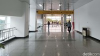 Jalur kereta commuter line Bekasi, Tanah Abang, hingga Kampung Bandan bakal berpindah jalur dari peron 6, 7, dan 8 menuju peron 1, 2, 3, dan 4. Peron 1-4 yang berada di bawah sebelumnya tidak lagi digunakan untuk commuter line kini digunakan kembali.   