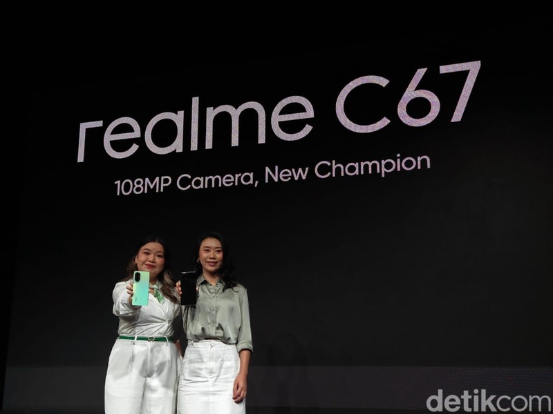 Realme C67