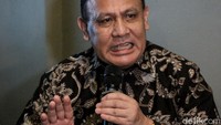 Firli tak terima dan mengajukan praperadilan, namun tak diterima oleh hakim. Penyidikan terhadap Firli pun terus dilanjutkan.