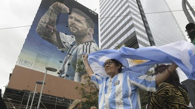 Suka Cita Warga Argentina Rayakan Satu Tahun Juara Piala Dunia 2022