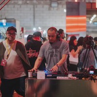 Diketahui bahwa beberapa waktu lalu Tiko mendapat pekerjaan untuk mengisi acara di Plaza Senayan sebagai DJ.  Foto: Instagram/@tikoaryawardhana