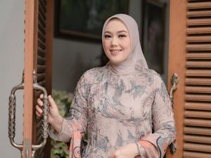 Akhir Tahun Bahagia Eks Bupati Purwakarta Anne Ratna Mustika