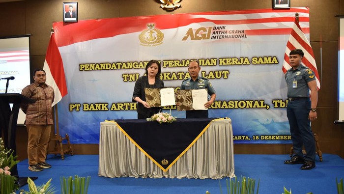 Bank Artha Graha Internasional dan Tentara Nasional Indonesia Angkatan Laut (TNI AL) menjalin kerja sama.