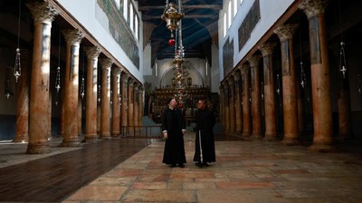 Berduka untuk Gaza, Bethlehem Rayakan Natal Tanpa Pohon Hias