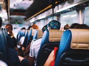Tips Sewa Bus Saat Liburan Nataru, Jangan Sembarangan!