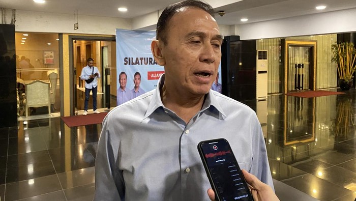 Dewan Penasihat TKN Prabowo-Gibran, Mochamad Iriawan atau Iwan Bule