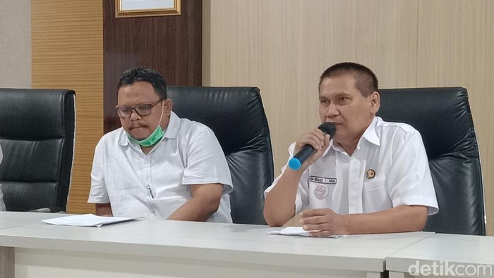 Direksi RSUD Pantura M.A Sentot Patrol Indramayu gelar Konferensi pers kasus ibu bayi meninggal saat persalinan