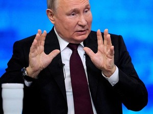 Dunia Hari Ini: Vladimir Putin Siap Berdialog dengan Ukraina