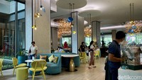 Nama tempatnya adalah Goolali Gelato Bar & Patisserie yang bertempat di Padma Hotel Semarang, tepatnya di lantai lobby. Foto: detikcom