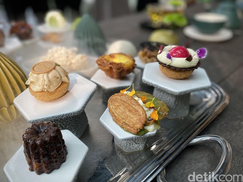 Gelato Bar & Patisserie