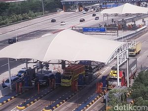 Jelang Nataru, 300 Ribu Kendaraan Tinggalkan Jabotabek dalam Sehari