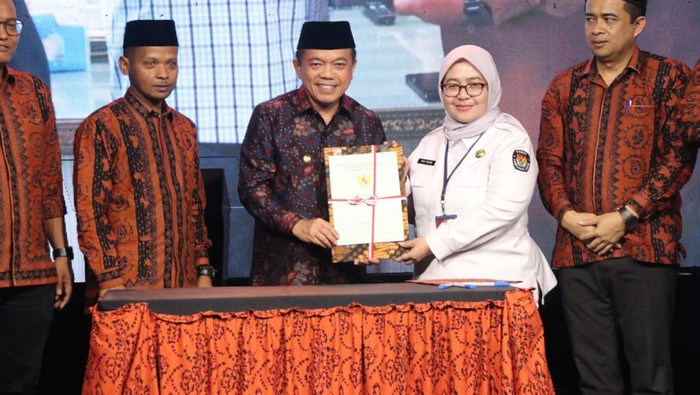 Hibah Bangunan-Tanah dari Pemprov ke KPU