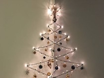 Kotak Asli Lampu Natal Jangan Dibuang! Ternyata Ini Gunanya