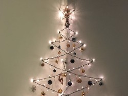 10 Ide Pohon Natal Kreatif, Unik, Lucu, Bisa Bikin di Rumah