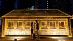 Jelang Natal, Manila Berhias Lampu Warna-warni