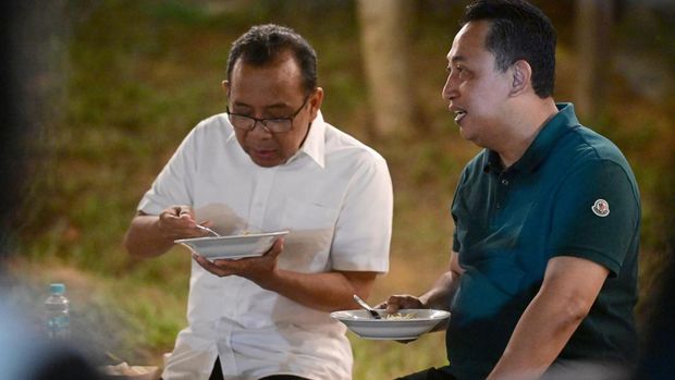 Jokowi santap malam di IKN