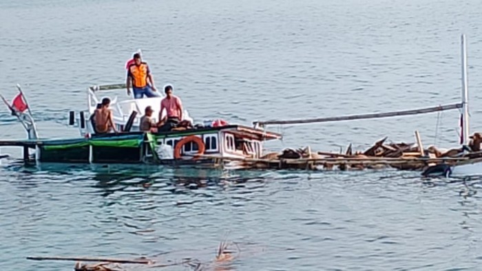 KM Labobar tenggelam di Sumenep