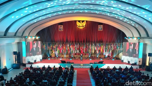 KMBAAA di Gedung Merdeka Bandung.