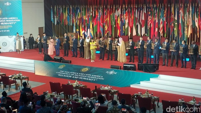 Konferensi Asia Afrika-Amerika Latin di Bandung