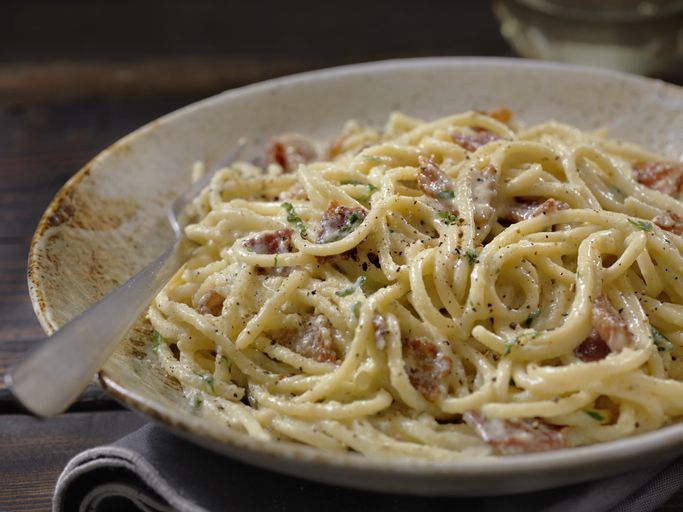 Orang Italia Telah Salah Mencampur Carbonara Selama 70 Tahun, Kata Sejarawan