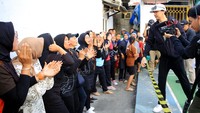 Tak hanya sekadar sarana berolahraga, lapangan bulu tangkis pun menjadi ruang sosial bagi warga. Melihat pentingnya keberadaan lapangan bulu tangkis bagi masyarakat, Nippon Paint kembali memberikan dukungannya dalam program #ArenaWarga, yang diinisiasi oleh Vindes Sport untuk merevitalisasi sejumlah lapangan bulu tangkis yang tersebar di area Jabodetabek, Jawa Tengah dan Yogyakarta.