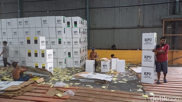 logistik pemilu 2024 lamongan