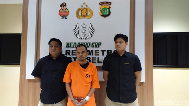Panca Darmansyah, pembunuh 4 anak di Jagakarsa, Jakarta Selatan, resmi ditahan polisi.