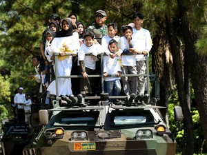 Hari Juang TNI AD dan HUT Kodam Jaya, Pangdam Beri Santunan 5.000 Anak Yatim