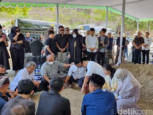 Eks Dirut BRI Suprajarto Dimakamkan Dekat Kompleks Makam Raja Imogiri