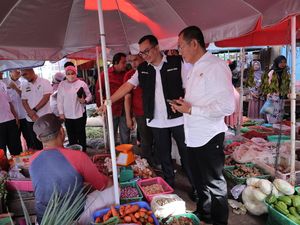 Pj Sekda Palembang Sidak Pasar hingga Gudang Sembako Cek Stok-Harga Stabil