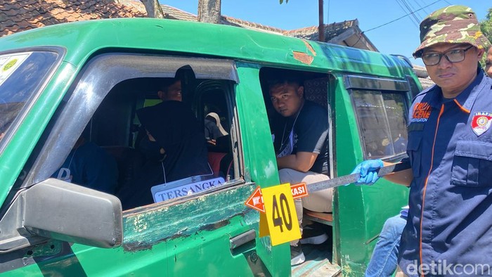 Rekonstruksi pembunuhan debt collector di Sukabumi
