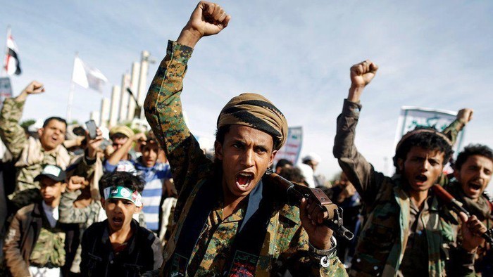 Siapa kelompok pemberontak Houthi di Yaman dan mengapa mereka menyerang kapal-kapal kargo yang menuju Israel?
