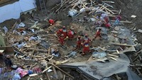Pada Selasa (19/12/2023), media pemerintah China menyebut sedikitnya 111 orang tewas akibat gempa bumi tersebut. Zhang Hongxiang/Xinhua via AP.