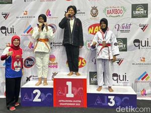 Top! Atlet Jujitsu Pangandaran Bening Raih 2 Medali Emas AJJOC 2023