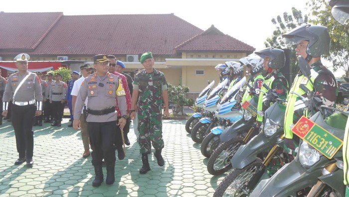 Apel gelar pasukan Polres Indramayu jelang Nataru