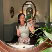 Seperti anak-anak muda pada umumnya, Chika juga memiliki gaya yang stylish. Penampilannnya pun kerap banjir pujian dari para netizen. Foto: dok Instagram