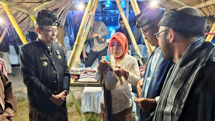 Dorong Pemajuan Budaya Lewat Apresiasi Desa Budaya Direktorat Pengembangan dan Pemanfaatan Kebudayaan (PPK) Direktorat Jenderal Kebudayaan Kementerian Pendidikan, Kebudayaan, Riset dan Teknologi menggelar Festival Dongdala Budaya Desa.