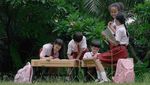 Edukasi Lingkungan Lewat Produk Daur Ulang