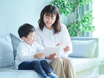 Riset: Hobi Membaca Turun 40% dalam 20 Tahun, Tersaingi Media Digital