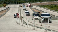 Pengoperasian jalur fungsional tol Solo-Yogyakarta ini baru satu arah saja. Untuk periode tanggal 22 sampai 31 Desember 2023 untuk yang dari arah Solo menuju Jogja. Dibuka pada siang hari, mulai pukul 06.00 WIB sampai dengan 17.00 WIB.  