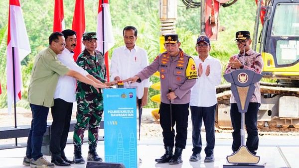 Momen Presiden Jokowi hingga Kapolri Groundbreaking Polres Khusus IKN