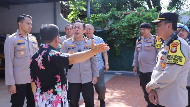 Kapolres Metro Jakarta Selatan Kombes Ade Ary Syam Indradi